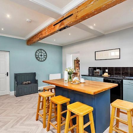 Вилла Finest Retreats - South Barn Winestead Экстерьер фото