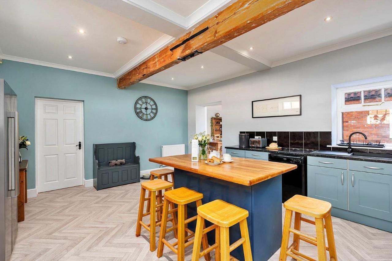 Вилла Finest Retreats - South Barn Winestead Экстерьер фото