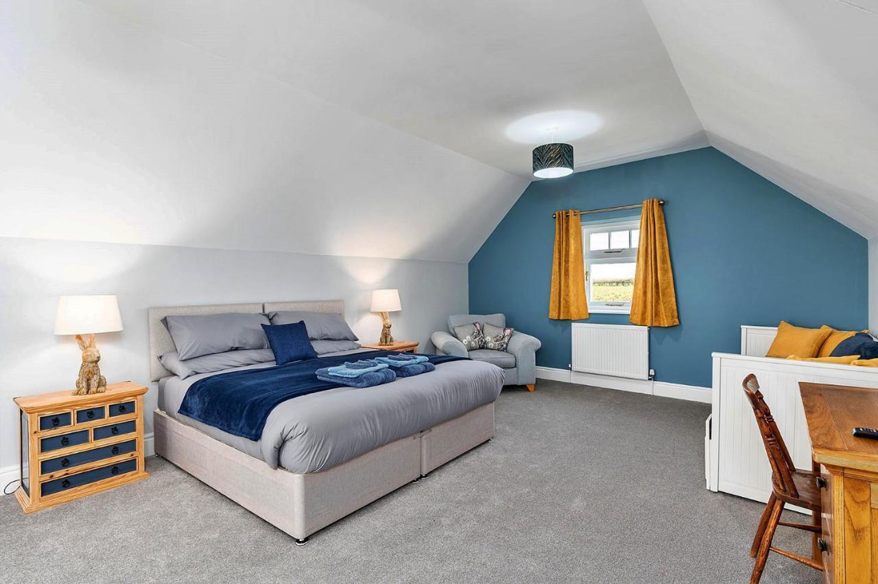 Вилла Finest Retreats - South Barn Winestead Экстерьер фото